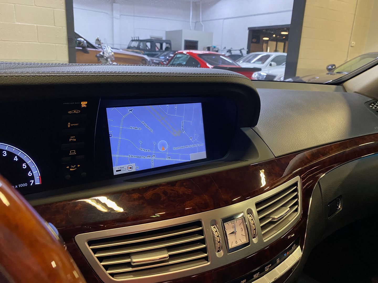 2010 Mercedes-Benz S-Class S550 - Photo 12
