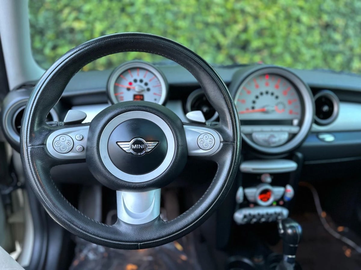 2009 MINI Cooper Base - Photo 14