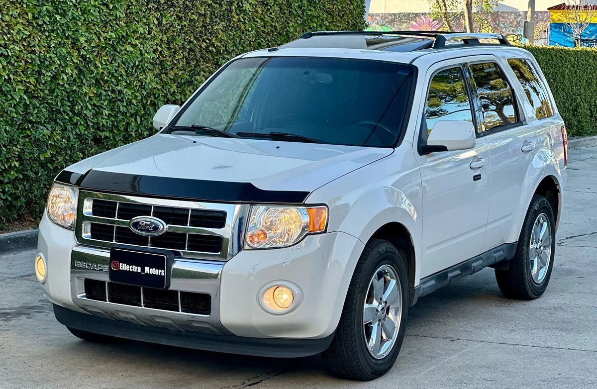 2012 Ford Escape Limited - Photo 3