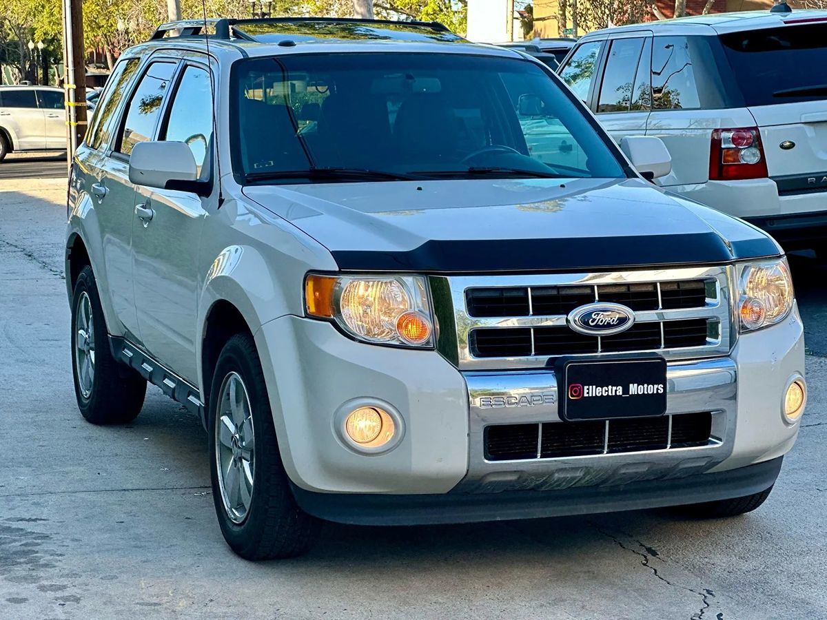 2012 Ford Escape Limited - Photo 4