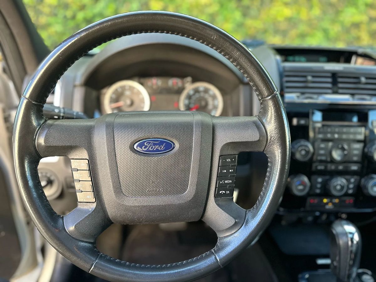 2012 Ford Escape Limited - Photo 16
