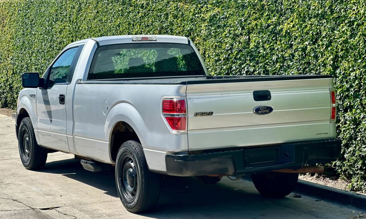 2014 Ford F-150 XL - Photo 12