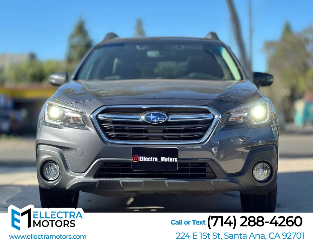 2018 Subaru Outback 2.5i Limited's photo