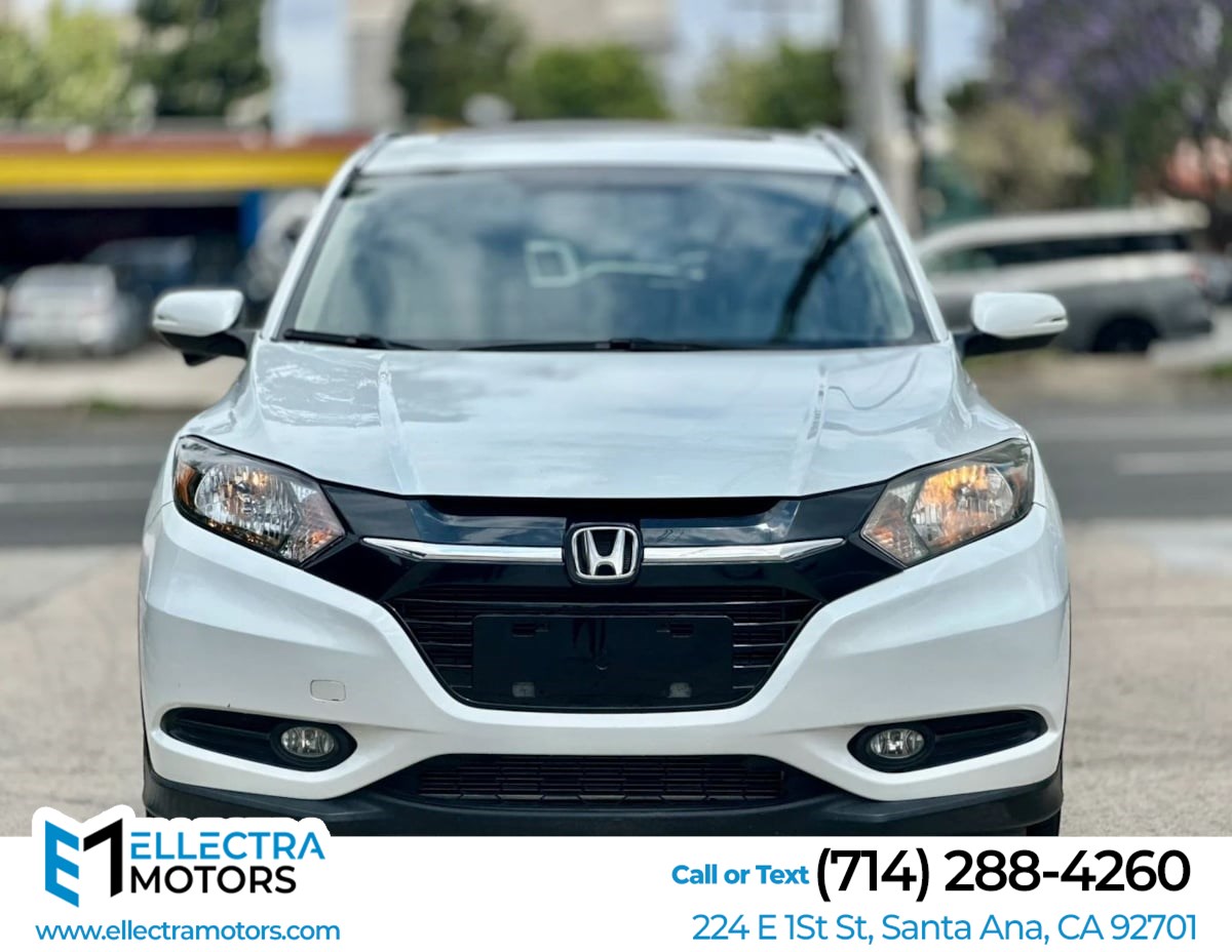 2017 Honda HR-V EX-L Navi CVT's photo