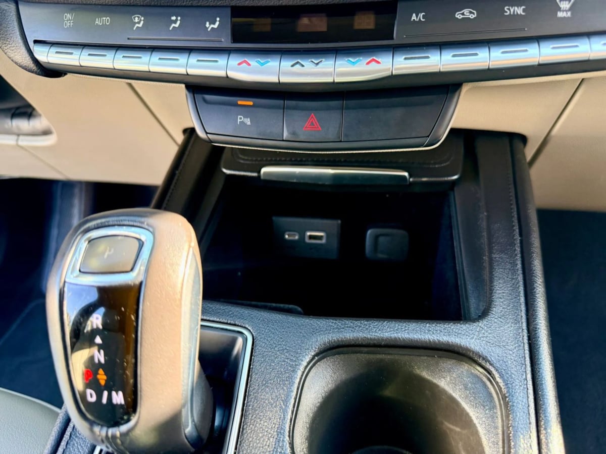 2019 Cadillac XT4 Luxury - Photo 18