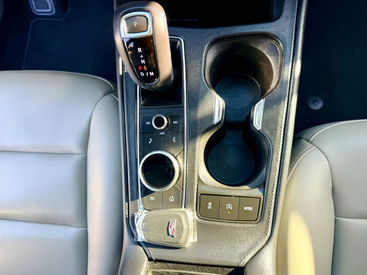 2019 Cadillac XT4 Luxury - Photo 19