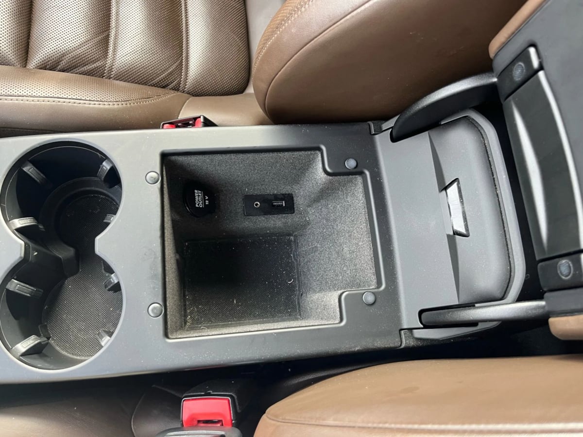 2015 Porsche Macan Turbo - Photo 22