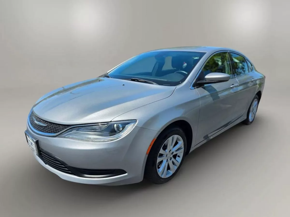 2016 Chrysler 200 Touring
