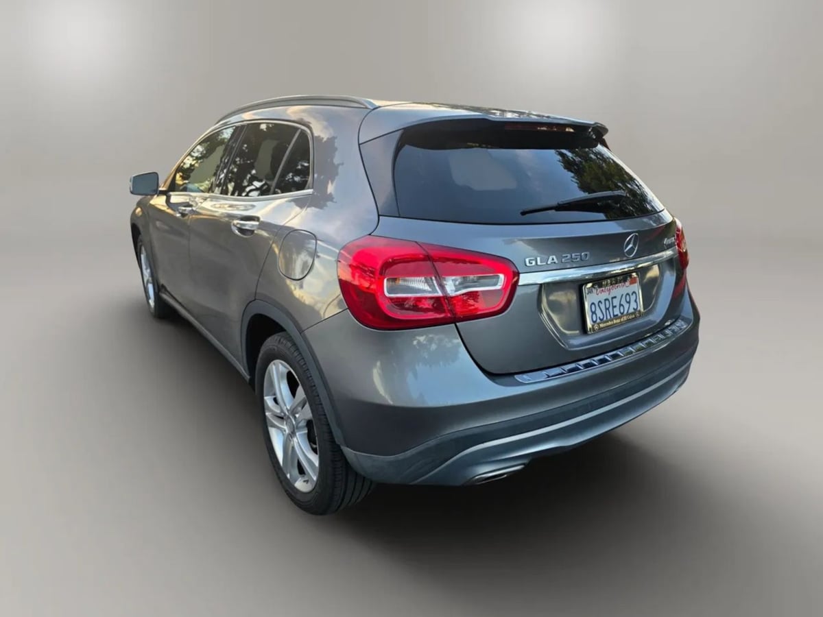 2017 Mercedes-Benz GLA-Class GLA250 - Photo 3
