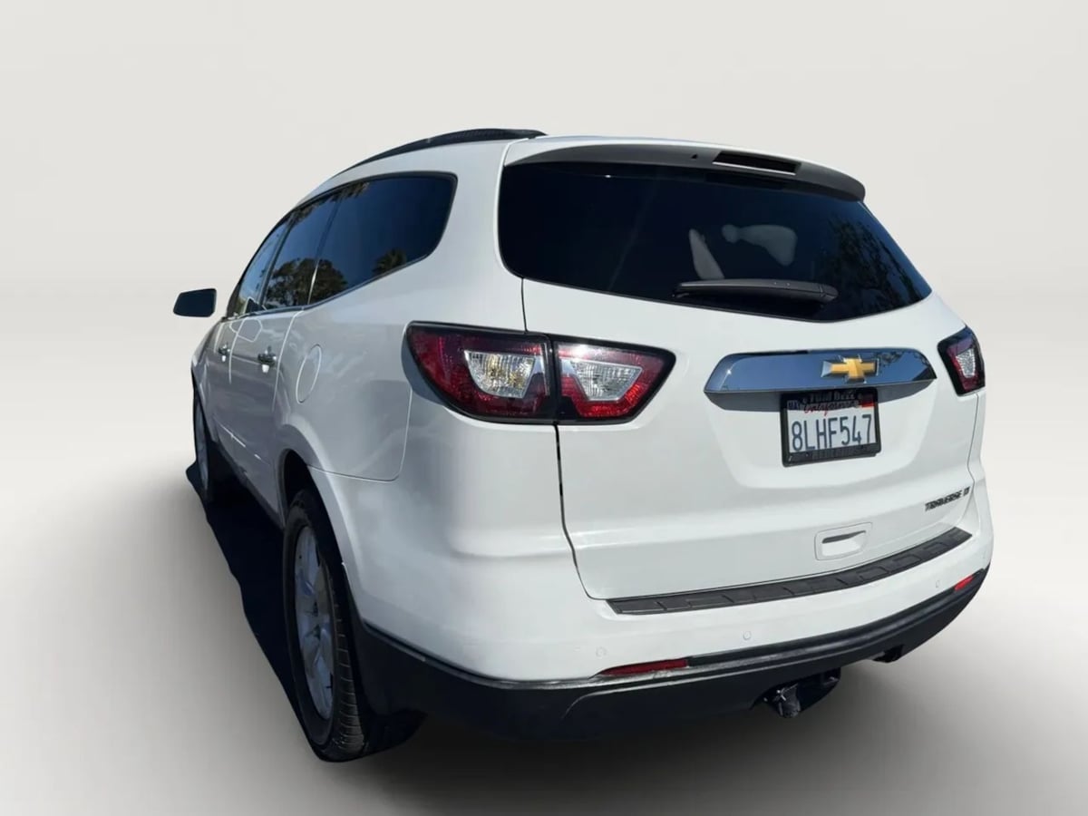 2016 Chevrolet Traverse 1LT - Photo 5