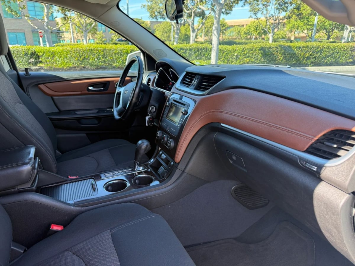 2016 Chevrolet Traverse 1LT - Photo 20