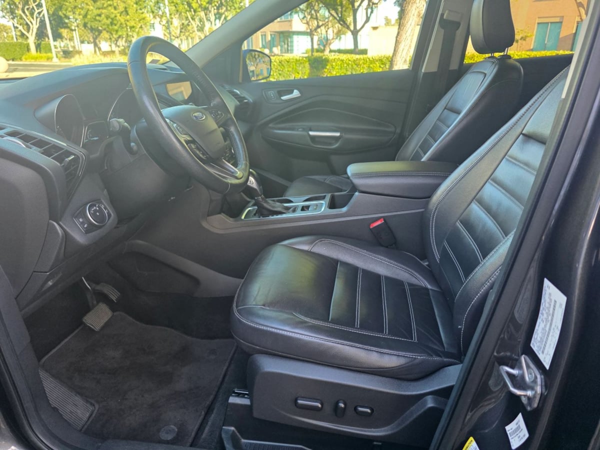 2018 Ford Escape Titanium - Photo 17