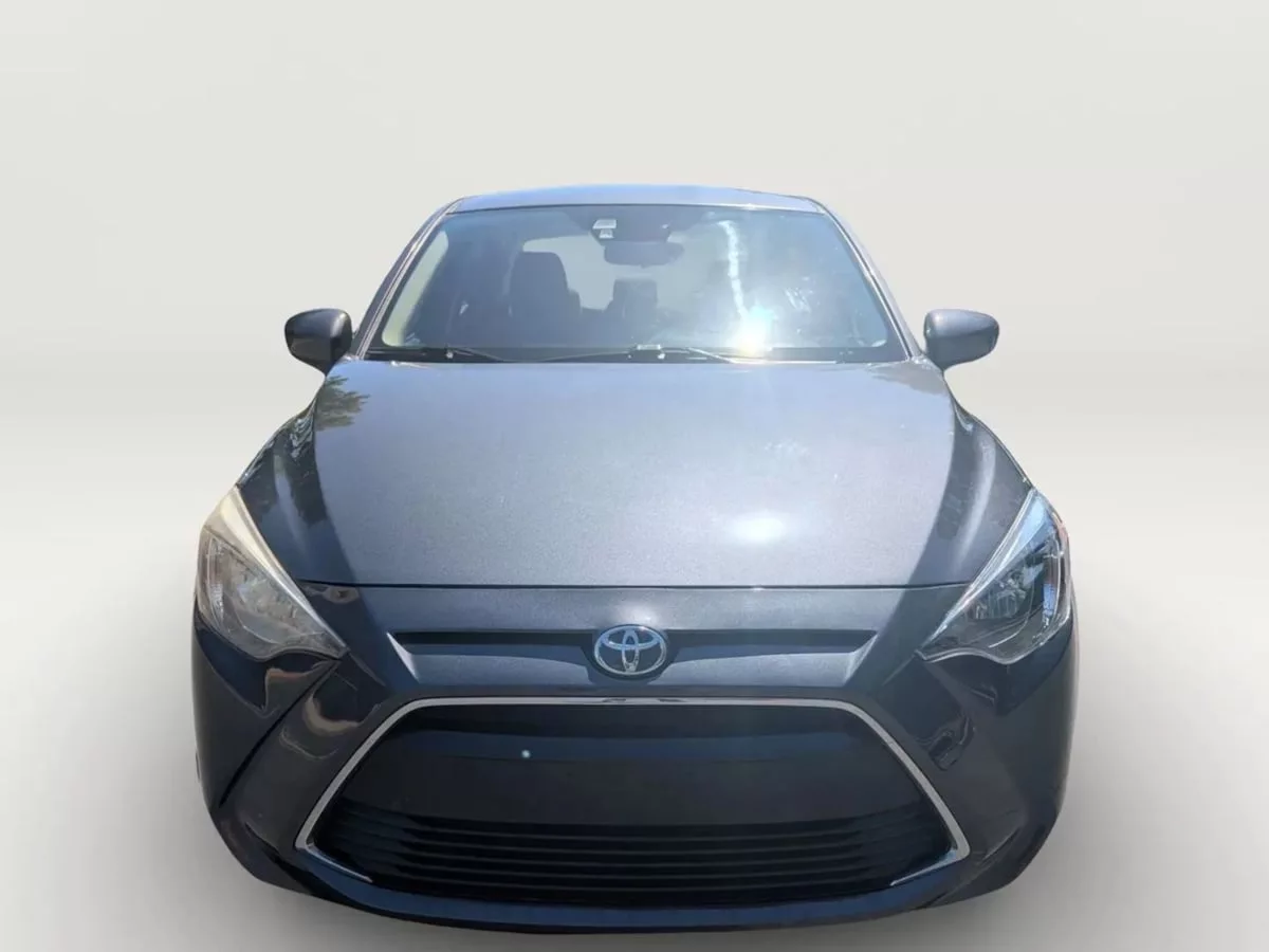 2017 Toyota Yaris iA