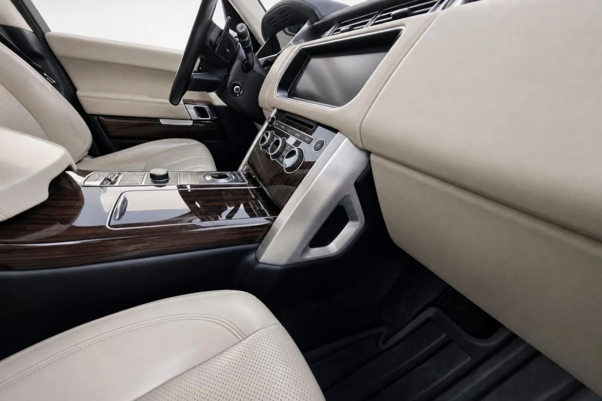 Land Rover Range Rover photo 32