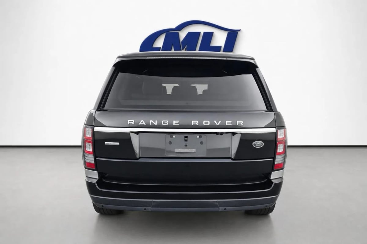 Photo 7 of this Land Rover Range Rover