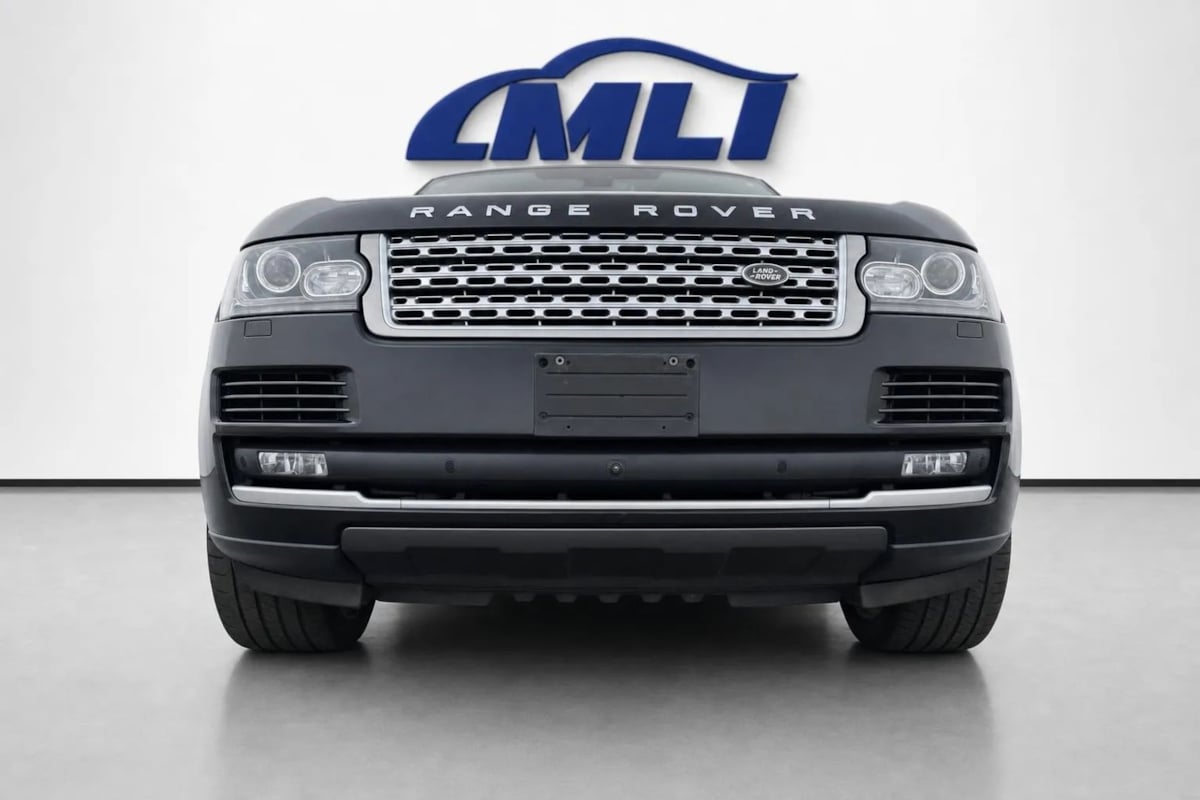 Photo 8 of this Land Rover Range Rover