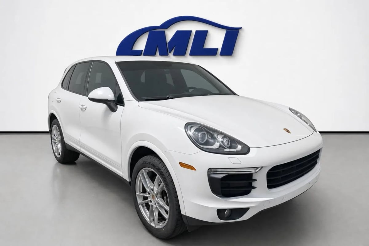 Porsche Cayenne photo 3