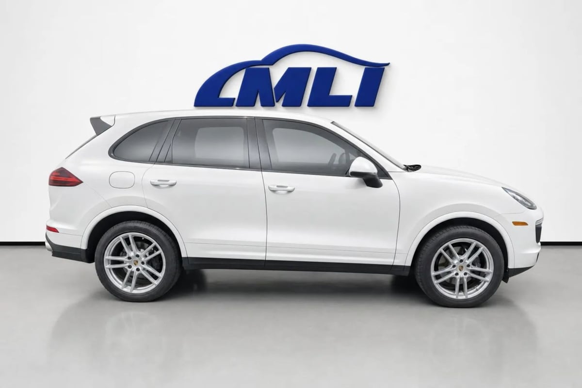 Porsche Cayenne photo 4