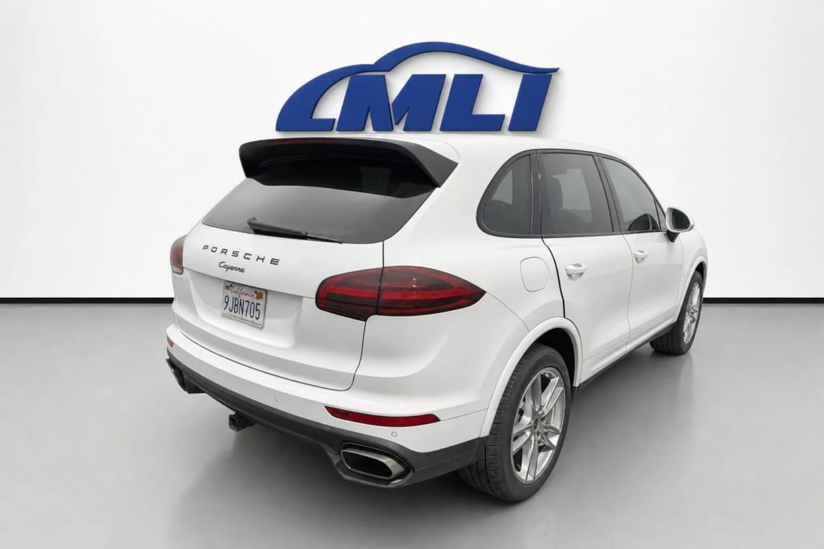 Porsche Cayenne photo 5