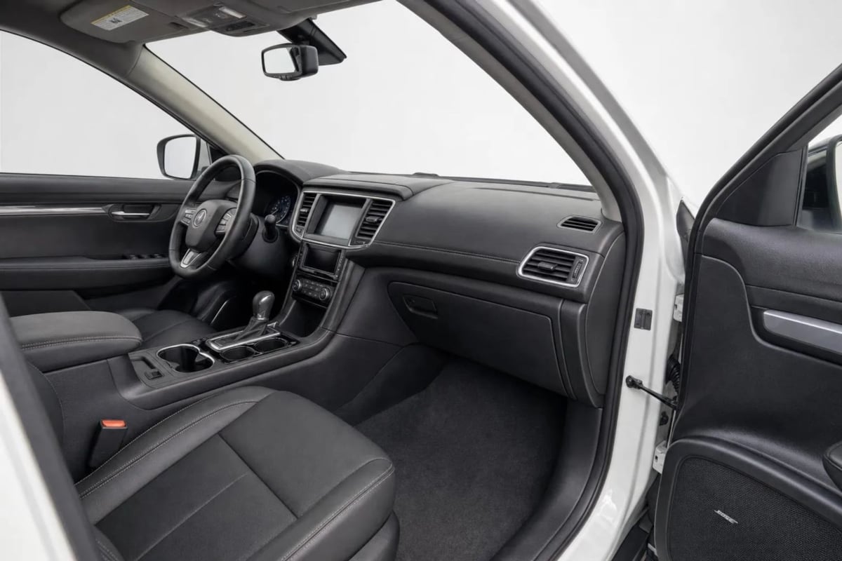 Porsche Cayenne photo 28