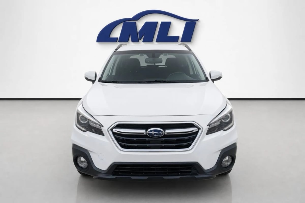 Subaru Outback photo 2
