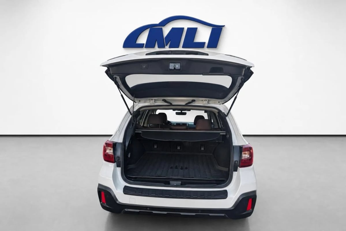 Subaru Outback photo 9