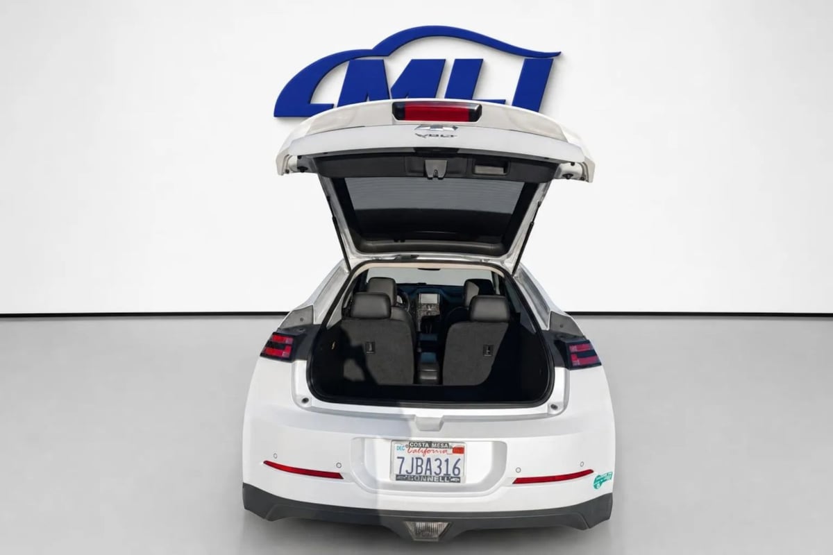 Chevrolet Volt photo 8