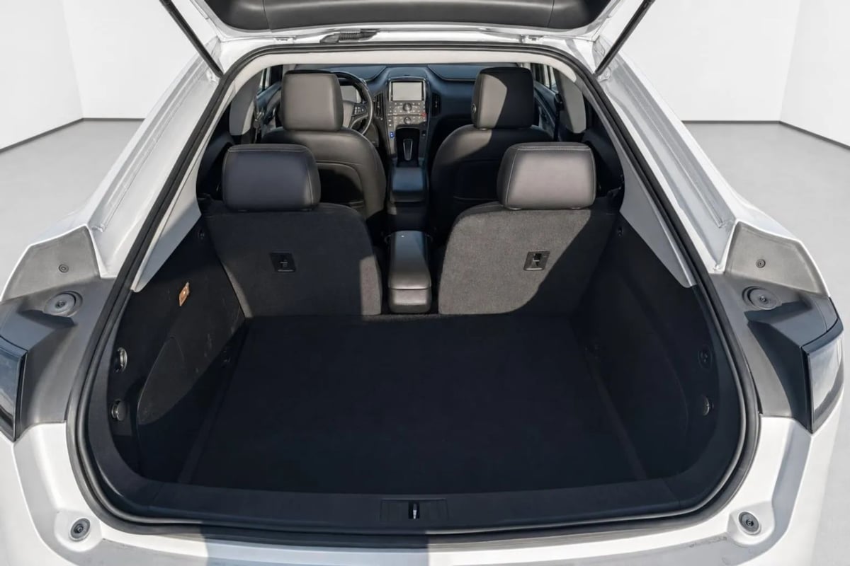Chevrolet Volt photo 9