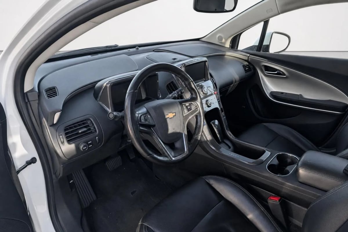 Chevrolet Volt photo 10