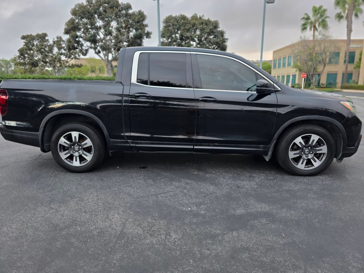 Photo 6 of this Honda Ridgeline