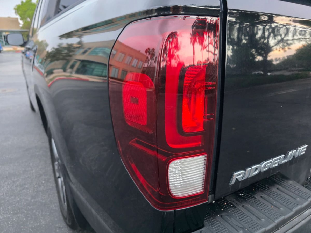 Photo 12 of this Honda Ridgeline