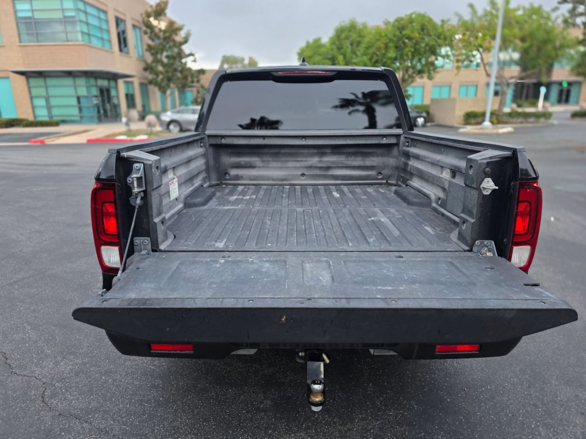 Photo 13 of this Honda Ridgeline