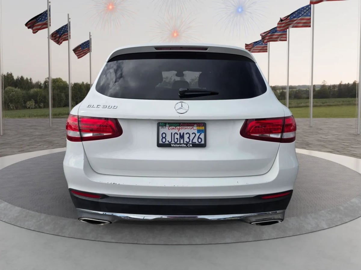 2018 Mercedes-Benz GLC GLC300 - Photo 6