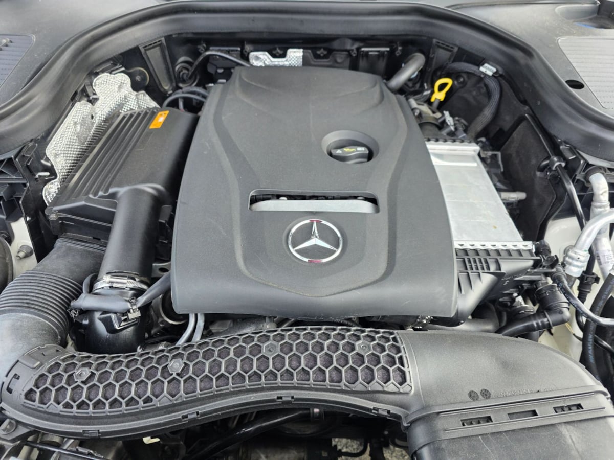 2018 Mercedes-Benz GLC GLC300 - Photo 8