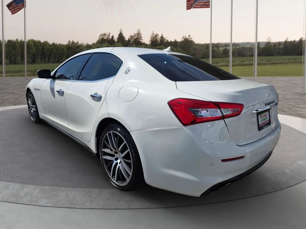 Photo 4 of this Maserati Ghibli