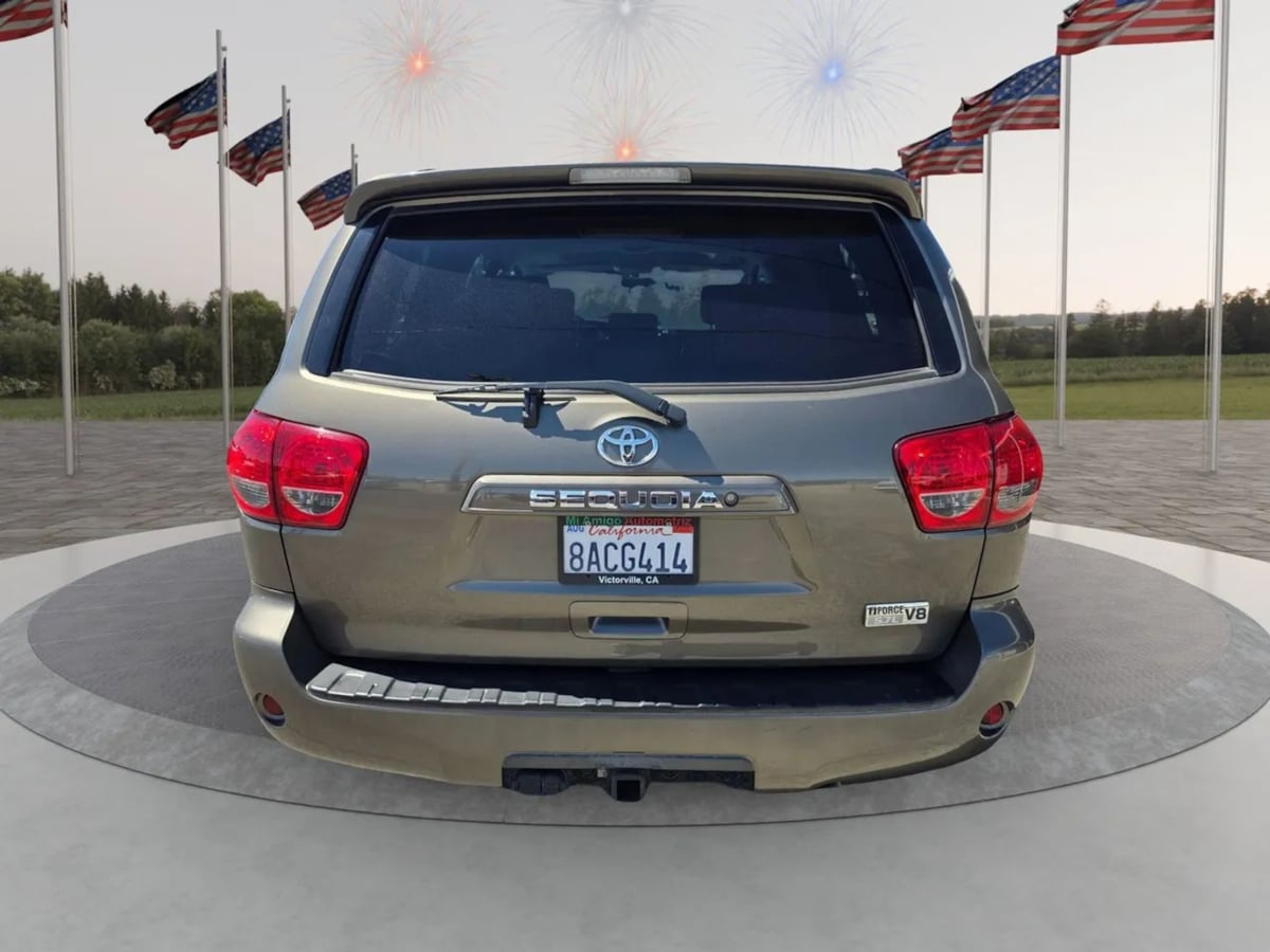 Photo 6 of this Toyota Sequoia