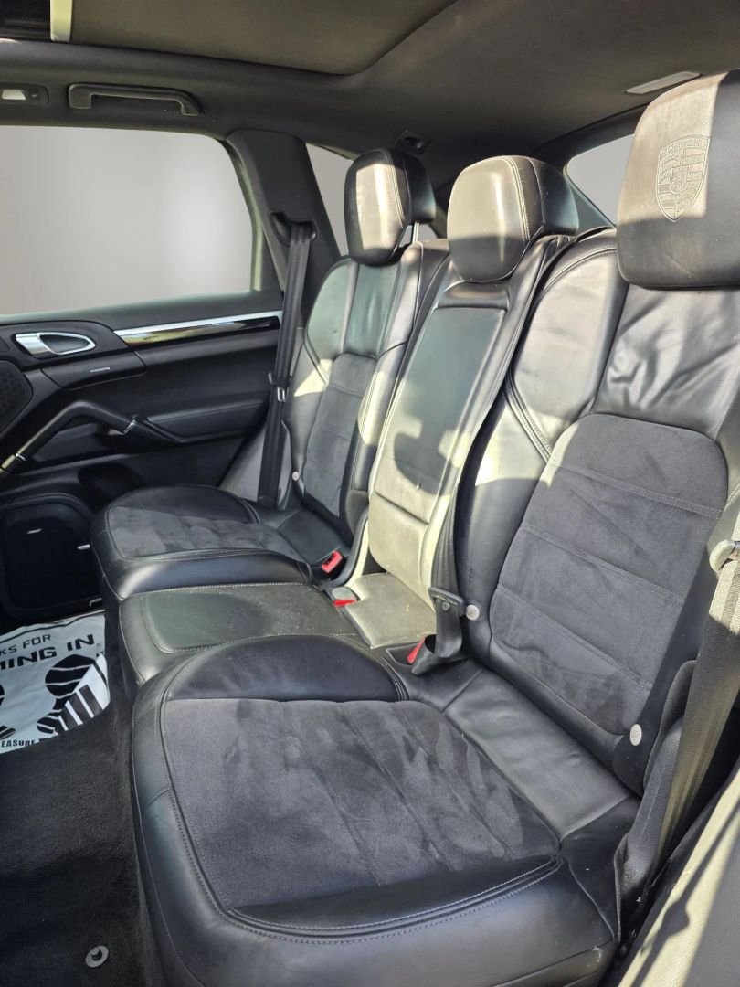2018 Porsche Cayenne Platinum Edition - Photo 10