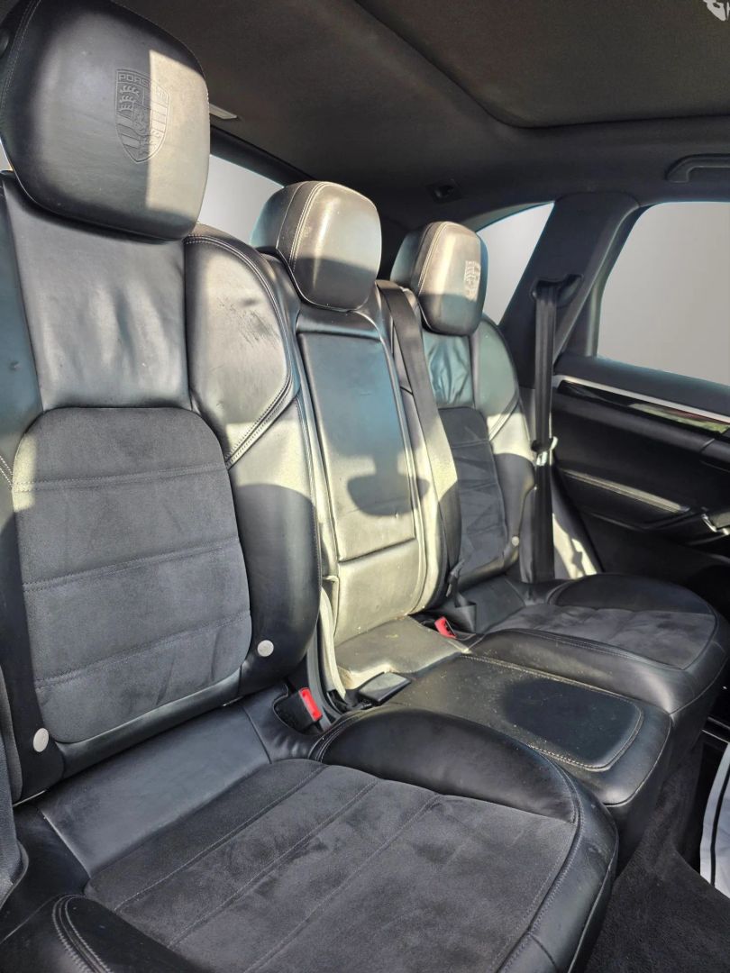 2018 Porsche Cayenne Platinum Edition - Photo 11