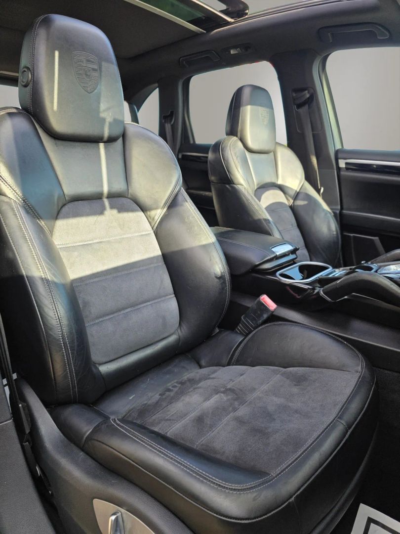 2018 Porsche Cayenne Platinum Edition - Photo 12