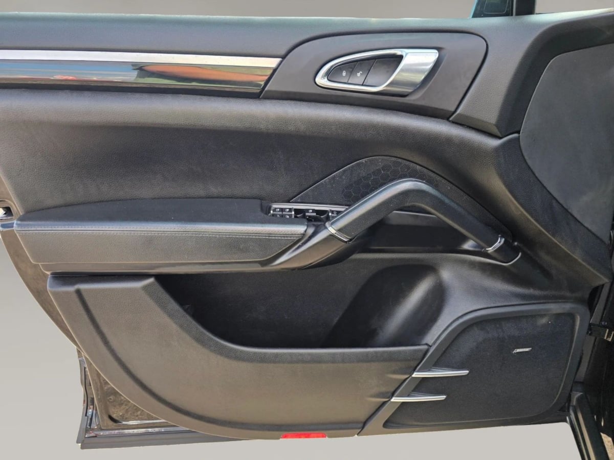 2018 Porsche Cayenne Platinum Edition - Photo 13