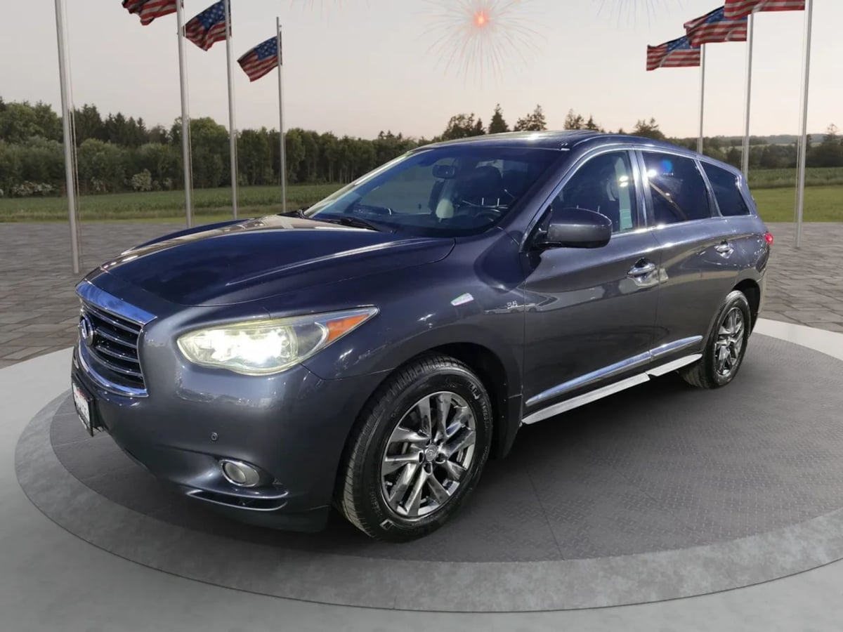 Photo 2 of this INFINITI QX60