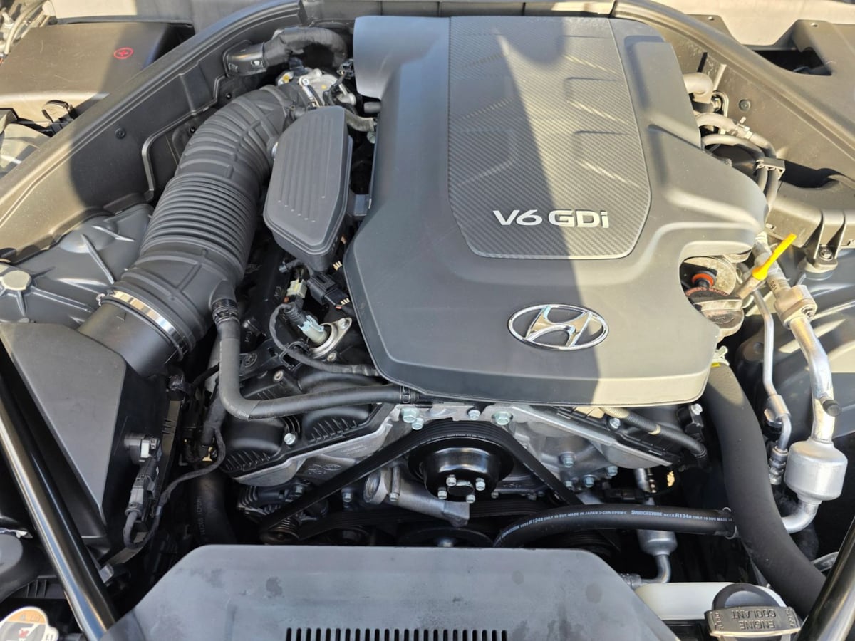Photo 17 of this Hyundai Genesis