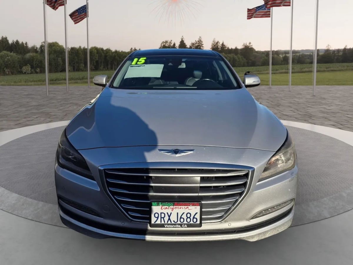 Photo 3 of this Hyundai Genesis
