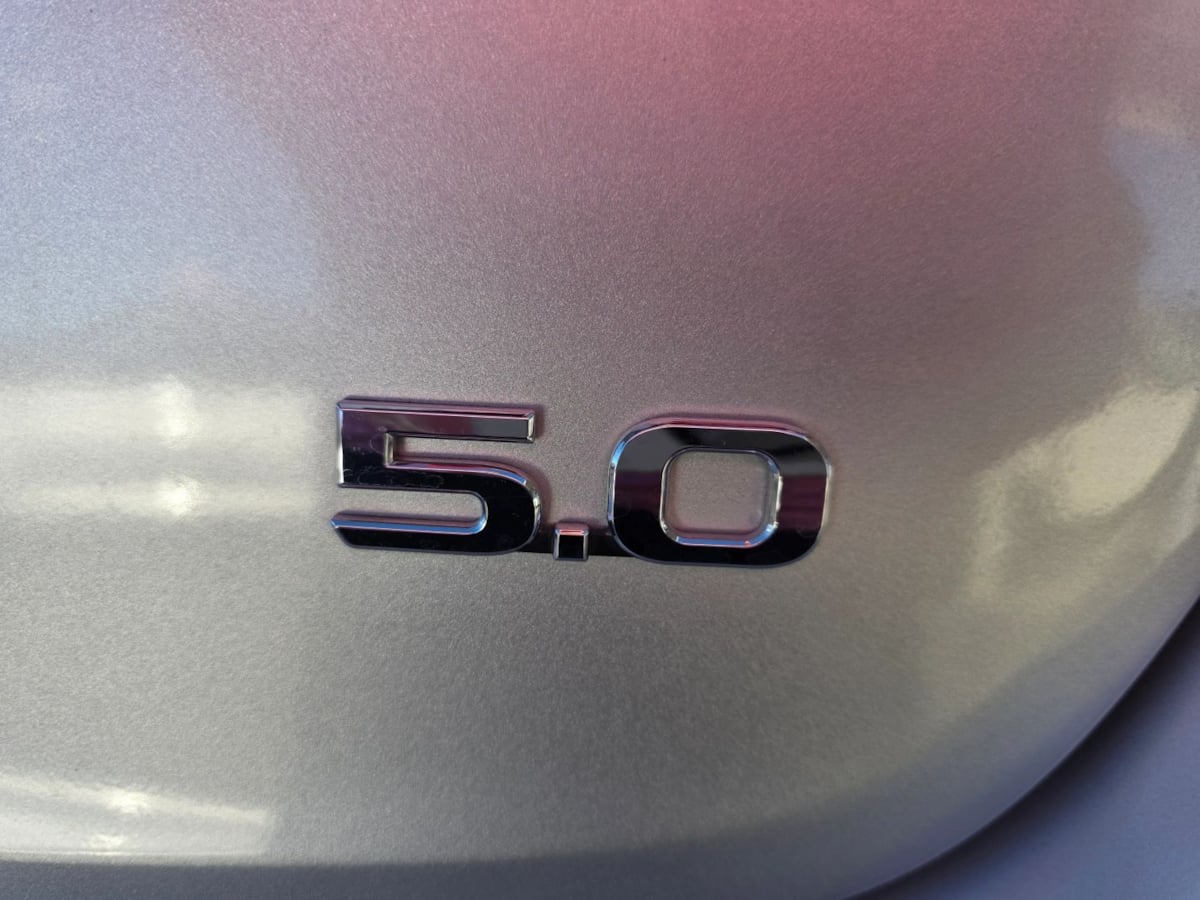 Photo 8 of this Hyundai Genesis