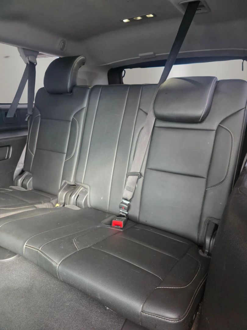 Photo 12 of this Chevrolet Suburban