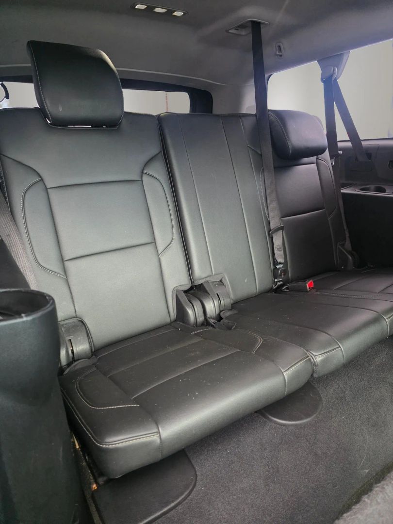 Photo 13 of this Chevrolet Suburban
