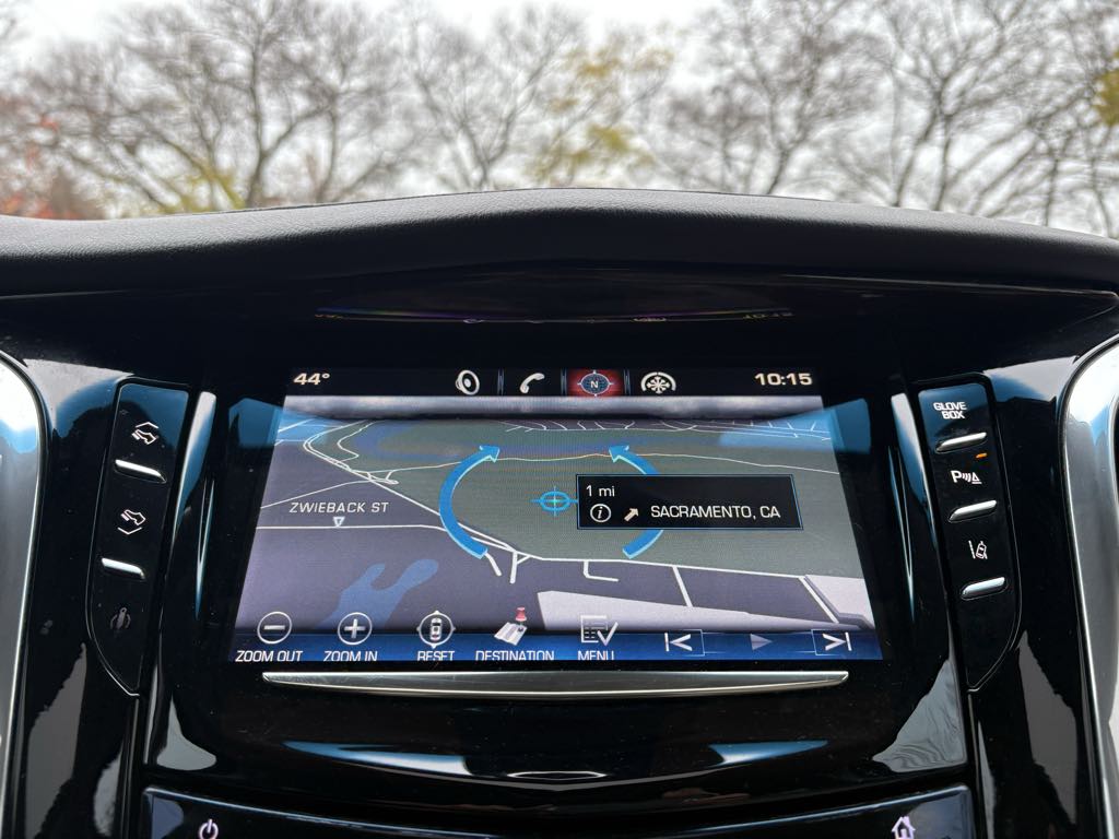 2015 Cadillac Escalade Luxury - Photo 22