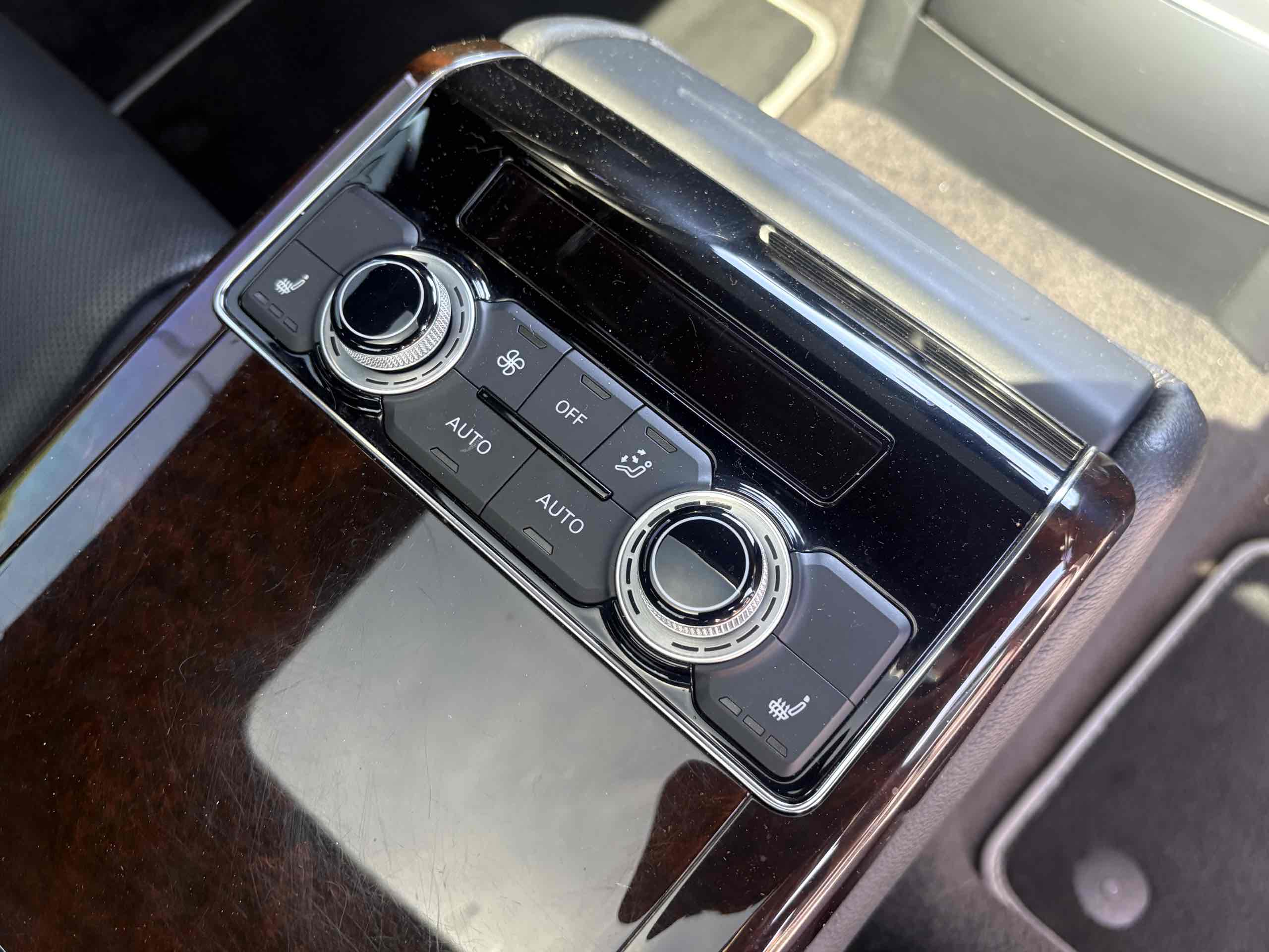 2015 Audi A8 Base - Photo 12