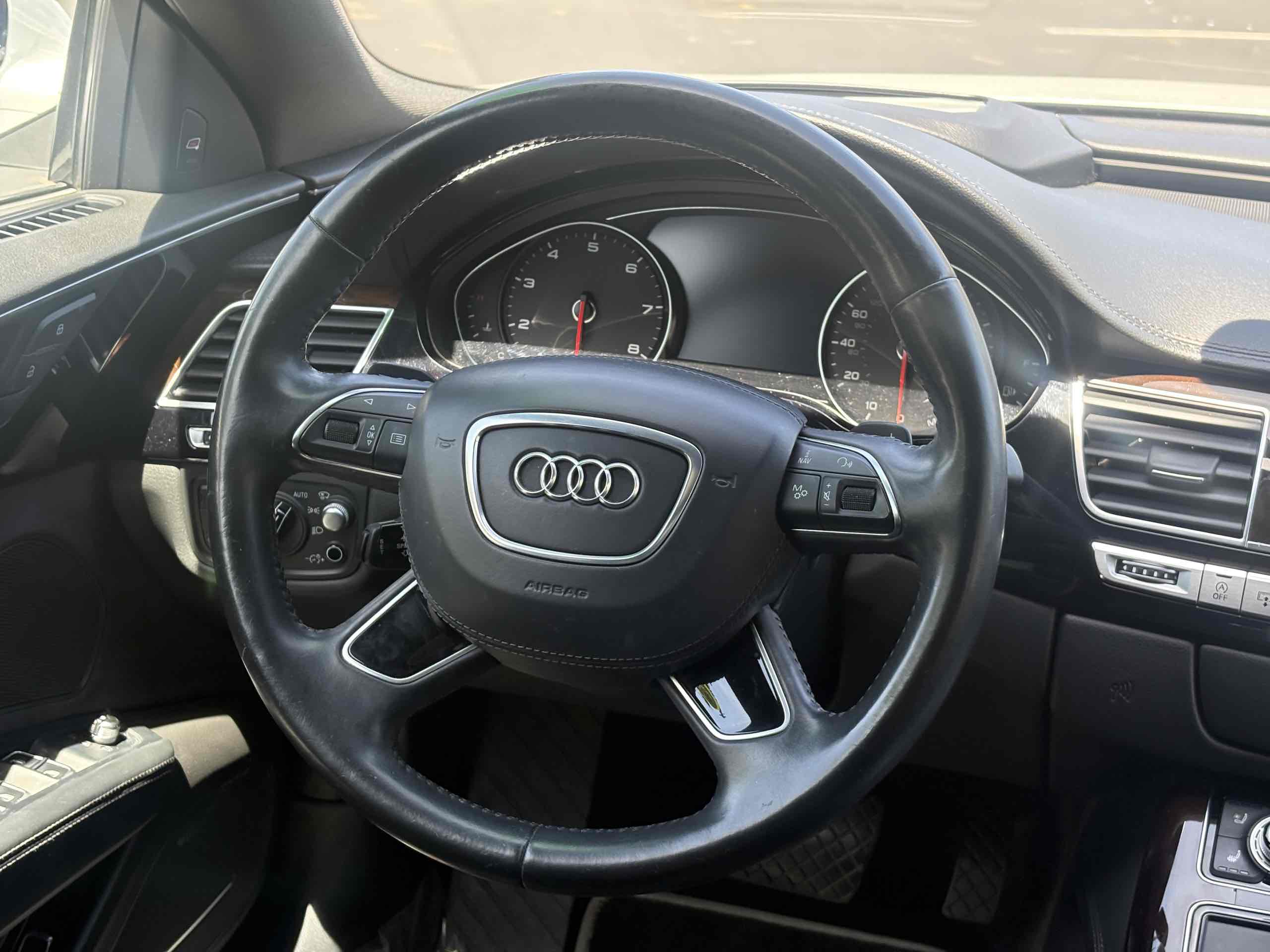 2015 Audi A8 Base - Photo 14