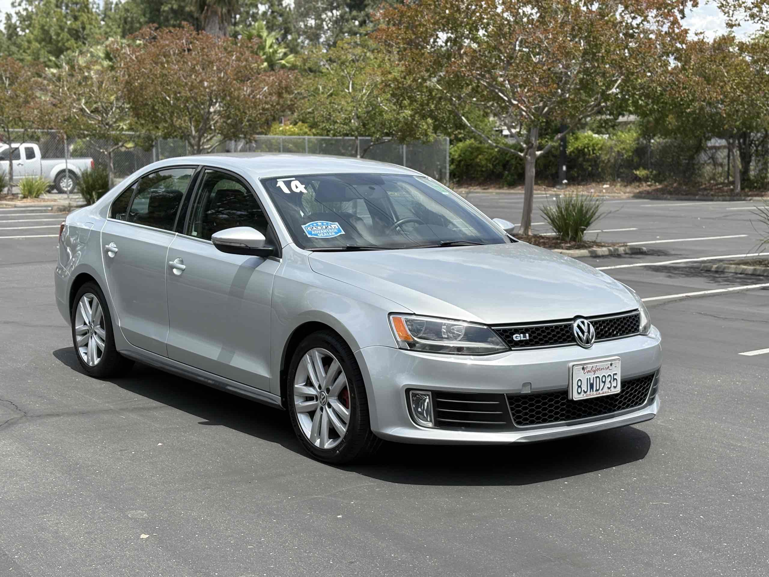 2014 Volkswagen Jetta's photo